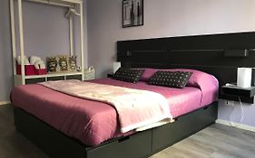 Ade Home Catania